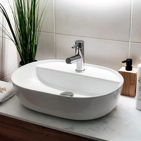 Apartamento Dinghy - By Myhomeincomo Como